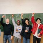 Lifelong Learning Platforms: Modular Courses for Continuous Education